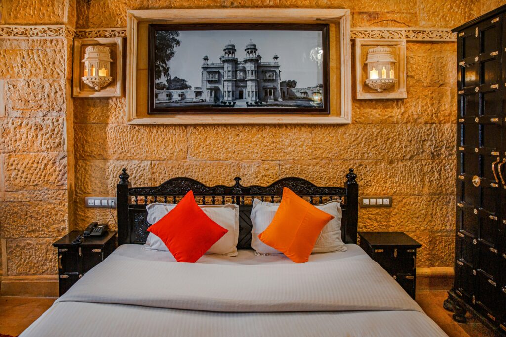 Guatemala Budget Guide: Daily Costs and Smart Money-Saving Tips (2026) 1 Accommodation Costs